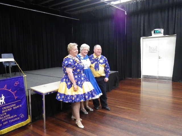 Square Dance graduation 2012 037.jpg