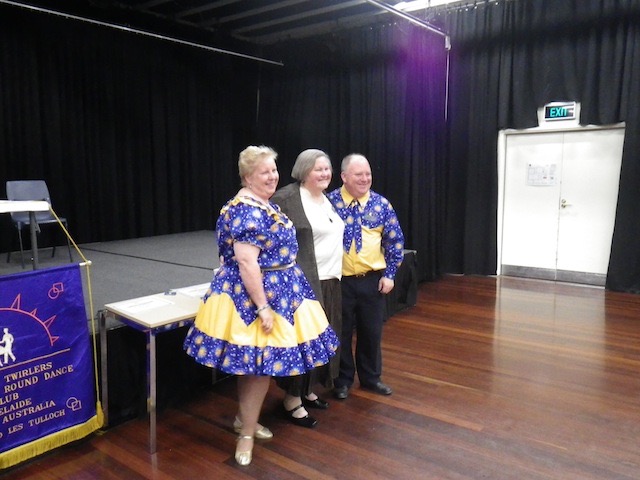 Square Dance graduation 2012 029.jpg